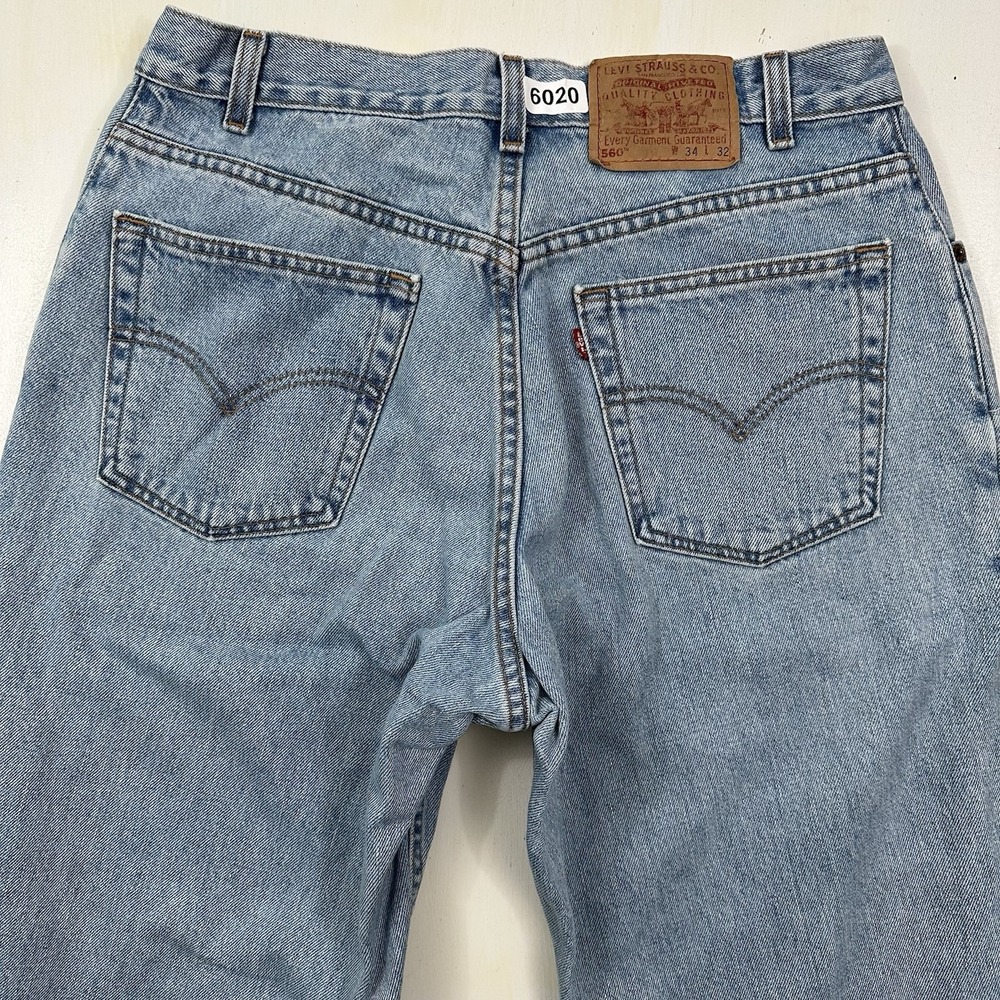 VTG Y2K Levi's 560 Loose Jeans Men Actual 33x32 Blue Light Wash Tapered Made USA